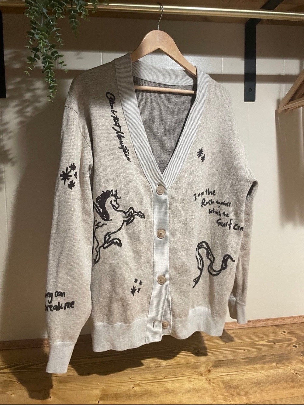ACOTAR Nesta Beige Graphic Button-Front Women's Cardigan Sweater - Picture 1 of 2